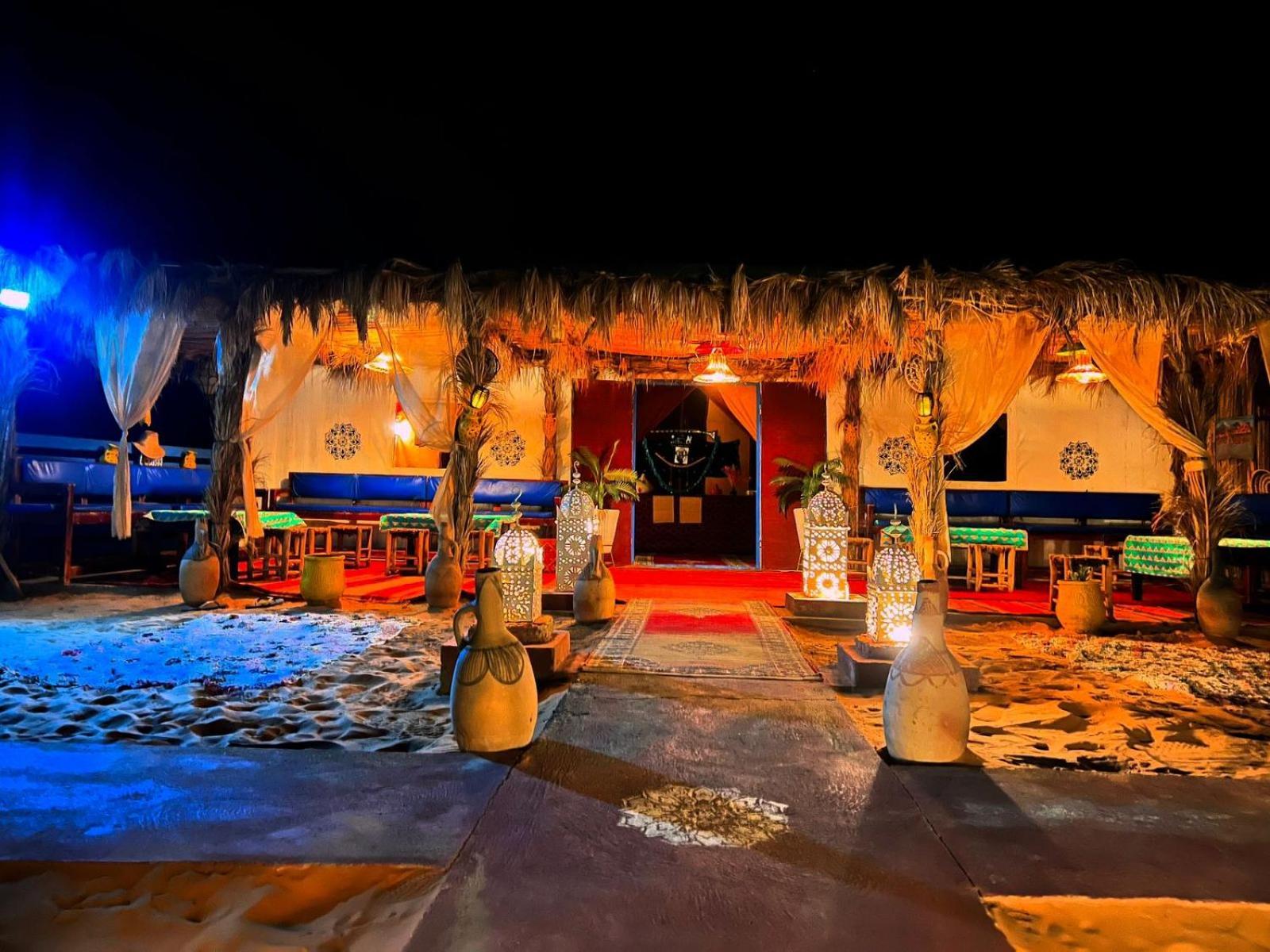 Desert Camp Camel & Sandboarding 梅尔祖卡 外观 照片